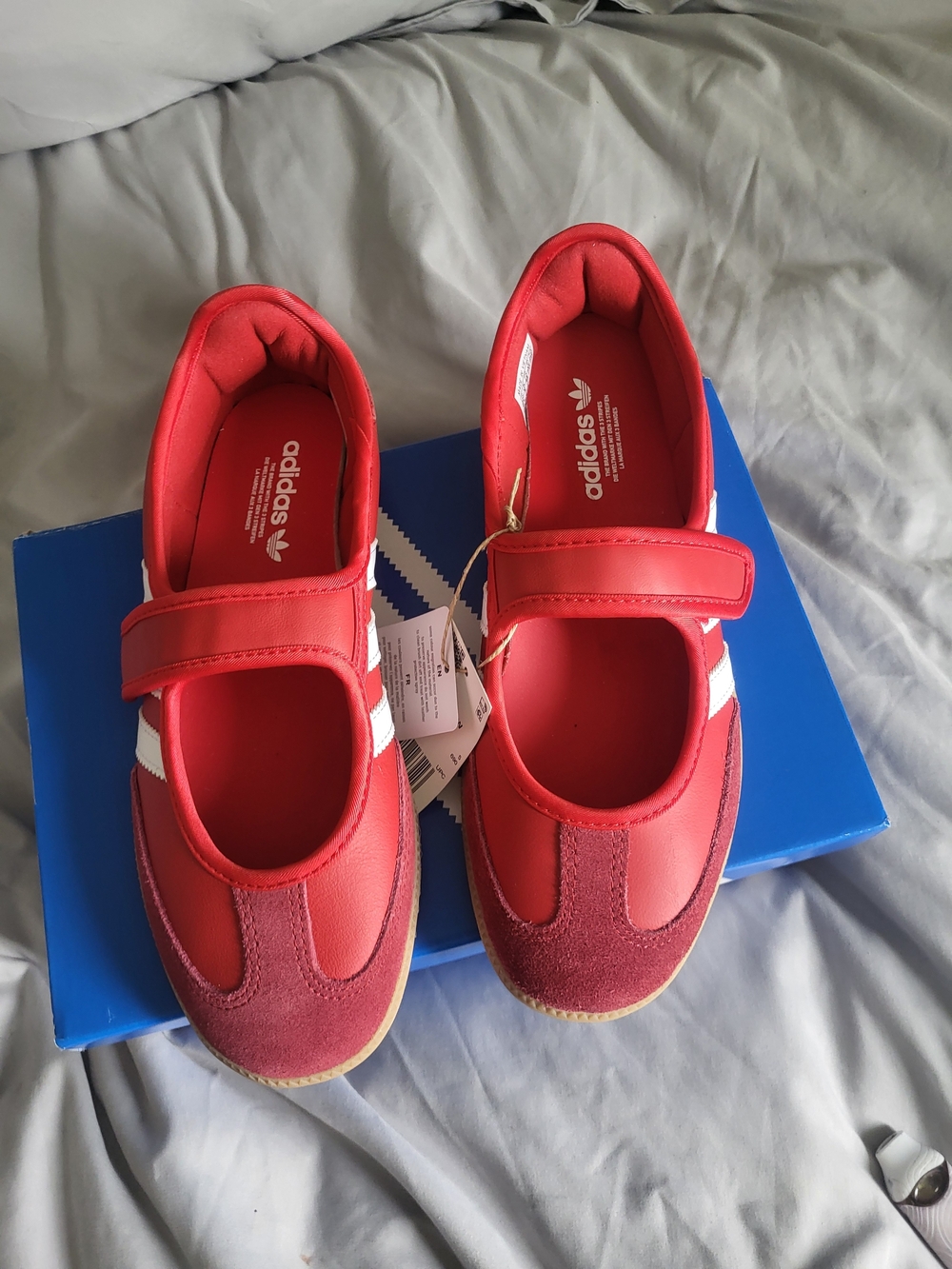 Adidas Womens Red Mary Jane Sneakers Size 6 1/2 Style# JQ6446 - Picture 2 of 7